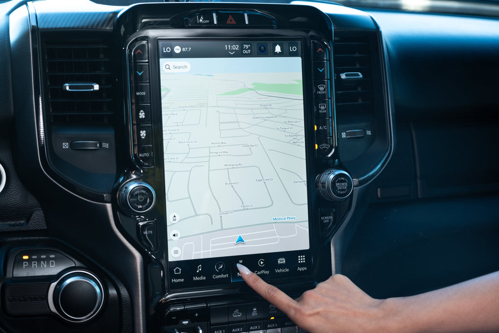 2019–2021 Ram 2500/3500 Uconnect 5 12-Inch Screen Upgrade Kit UBQ – Wireless Apple CarPlay & Android Auto